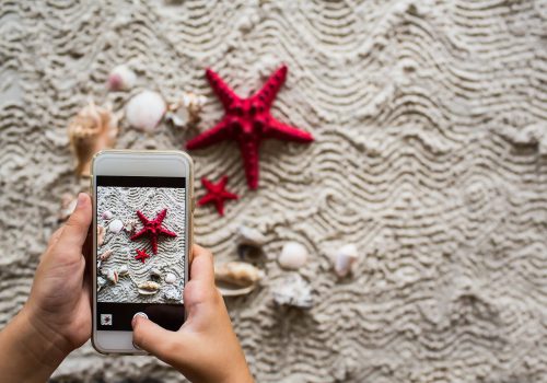 You don’t have to choose between a stunning digital look and ease-of-use with Vamoos Hotel App